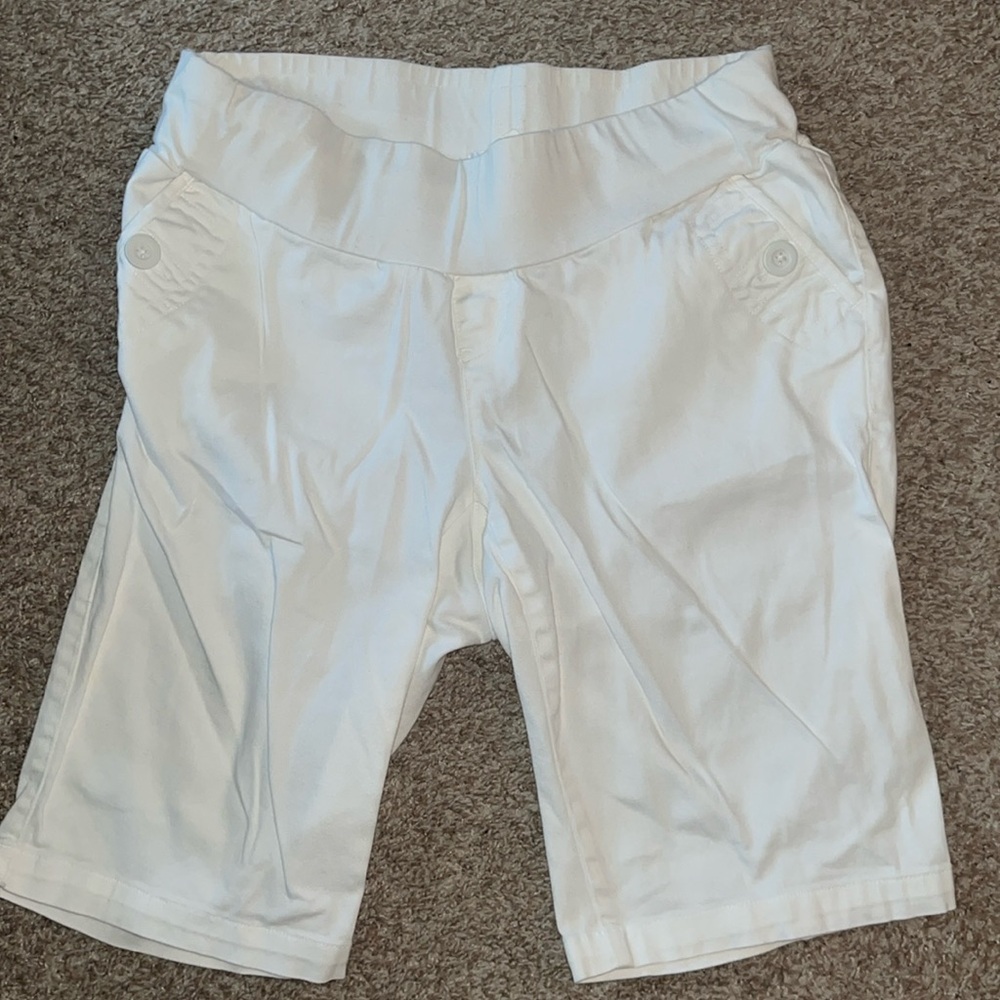 Motherhood Maternity shorts